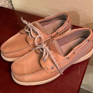 Sperry Authentic Original Boat Shoes / loafers Sz 8.5 womens